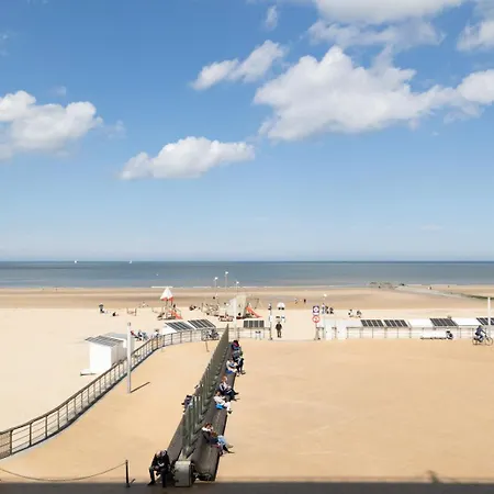 Appartement Seaview 6p - Type Bruxelles - 1 Bedroom - Family Bedroom - Direct Aan Het Gelegen, Frontaal Zeezicht *