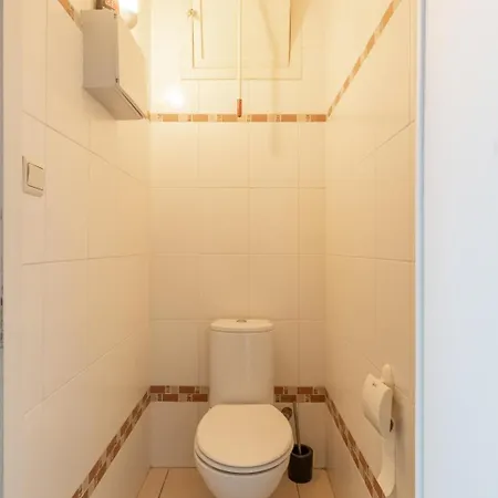 Seaview 6p - Type Bruxelles - 1 Bedroom - Family Bedroom - Direct Aan Het Gelegen, Frontaal Zeezicht Oostende
