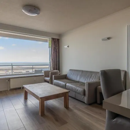 Seaview 6p - Type Bruxelles - 1 Bedroom - Family Bedroom - Direct Aan Het Gelegen, Frontaal Zeezicht Appartement Oostende