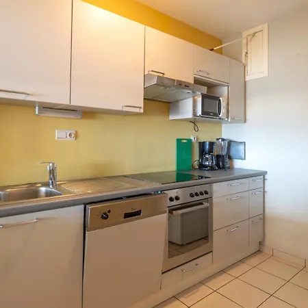 Bel Air - Comfortable 2-bedroom With Magnificent Sea View T74 Apartment *