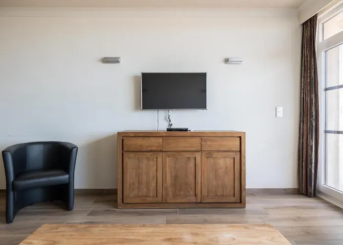 Apartment Bel Air - Comfortable 2-bedroom With Magnificent Sea View T74